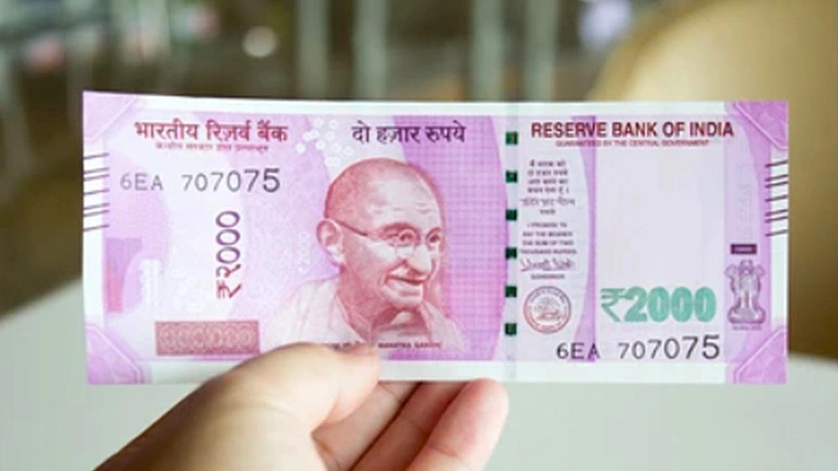 Rupee Jumps After RBI Intervention, Closing at 89.23
